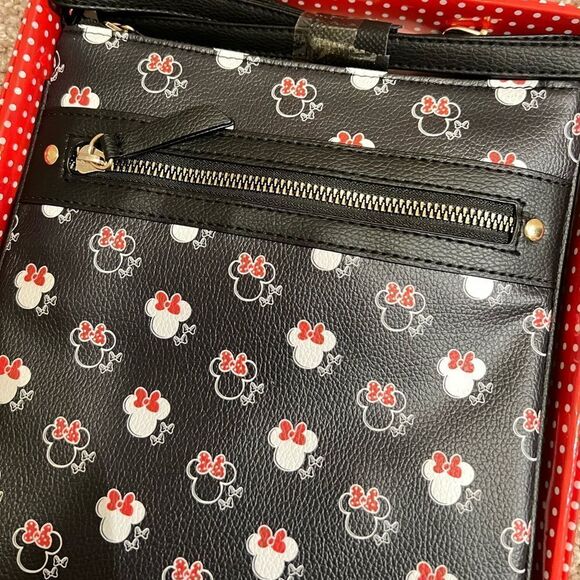 Minnie Mouse Crossbody Bag and Wallet - Picture 5 of 8